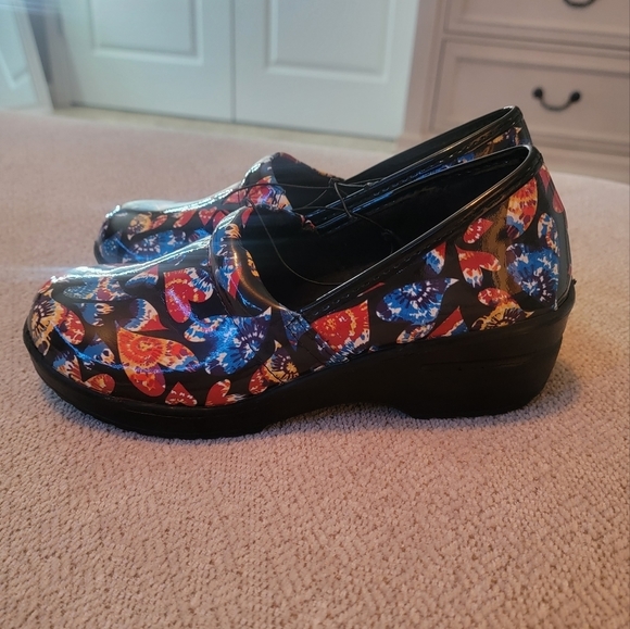 𝅺CLOGS - Picture 4 of 12